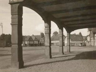 Hirschfelde, Markt : Hirschefeld. Markt. Blick aus den Lauben