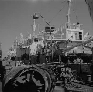 Stralsund. Hafen, VEB Volkswerft Stralsund