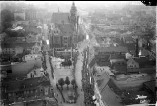 Dessau, Besuch des Reichspräsidenten von Hindenburg, Rathaus mit Tribüne
