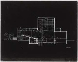Stadttheater, Trier: Längsschnitt (Ausstellungstafel der »Prague Quadrennial of the Theatre Design and Architecture« 1967)