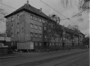 Dresden-Friedrichstadt, Pennricher Straße 2, 2b, 4, 4b, 6. Wohnhäuser (Städtische Pflegerwohnungen; 1925-1926, P. Wolf)