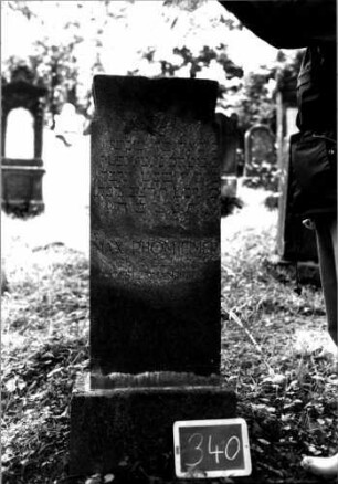 Grabstein 340 [Nir S. 210 Nr. 19.06]