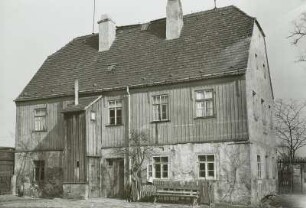 Radebeul, Altes Forsthaus an der Meißner Straße, Hofansicht