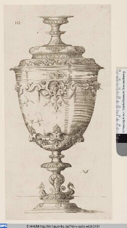 Doppelpokal, am Fuß schwanenähnliche Phantasievögel