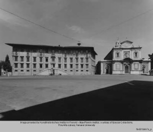 Piazza dei Cavalieri, Pisa