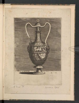 Vase mit Amoretti im Wagen