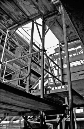 Tagung der Stormarner Archivarinnen und Archivare am 20. März 1996 in Bad Oldesloe: Besichtigung des Rohbaues Mommsenstraße 14