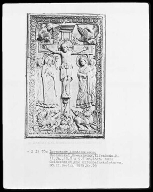 Evangeliar aus Sankt Georg in Köln — Elfenbeinrelief mit Kupferblechrahmen — Christus am Kreuz mit Maria und Johannes