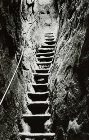 Sächsische Schweiz, Polenztal, Hockstein, Wolfsschlucht mit Steiganlage