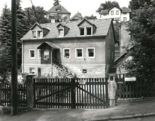 Dresden-Loschwitz, Zwanzigerstraße 3. Wohnhaus (1801/1850)