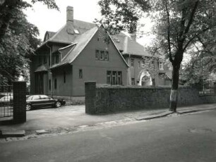 Radebeul, Augustusweg 105. Villa (um 1910)