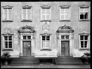 Kloster Lichtental Abteigebäude Portal - Außenansicht