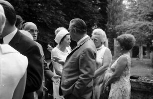 Freiburg: Schweizer Konsulat; Empfang beim Schweizer Konsul zum Schweizer Nationalfeiertag 1. August 1969; Gruppen