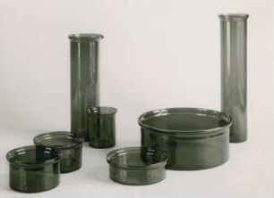 Krug "3012", Vase "1060", Becher "549" und Schalen "3505/20", "3505/12", "3505/10" von Heinz H. Engler