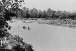 Angler in einem Fluß