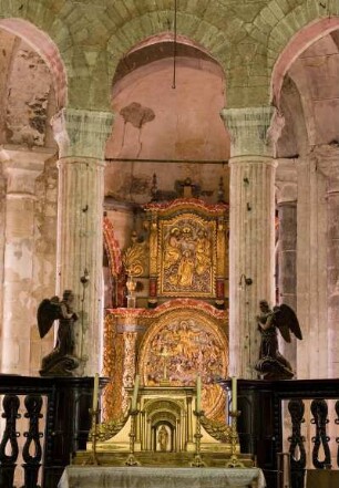 Frankreich. Limousin. Correze. Beaulieu sur Dordogne. Eglise Saint Pierre. Abteikirche. Hauptaltar