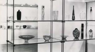 Ausstellung "Geformtes Glas aus Vergangenheit und Gegenwart", Die Neue Sammlung 16.06.-31.08.1958 von Hans Mauder und Bruno Mauder