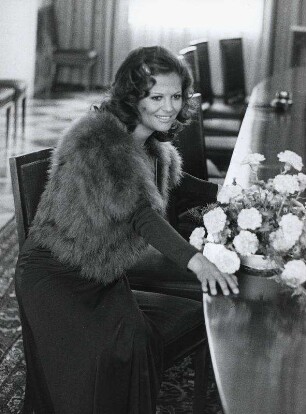 Claudia Cardinale im Schloss Bellevue