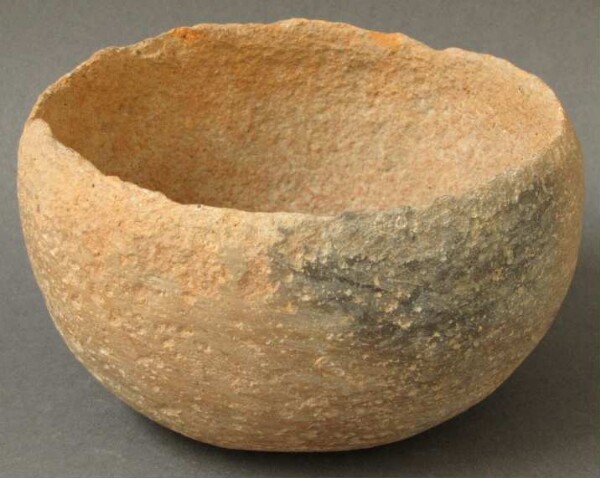 Clay vessel