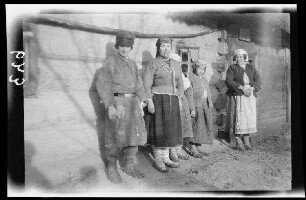 Einheimische Familie in Mileiki (Weißrussland?)