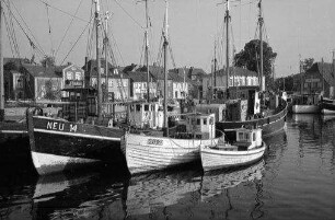 Neustadt: Fischerboote im Hafen