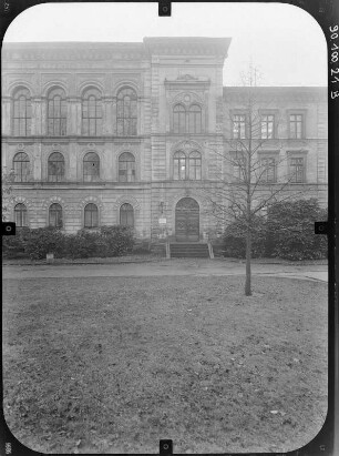 Zittau, Theaterring 3. Pestalozzischule (1866). Teilansicht