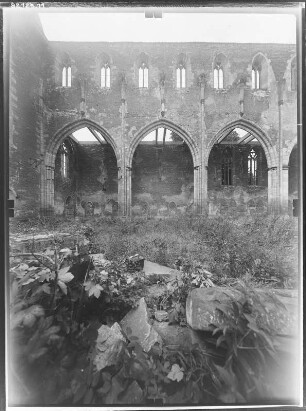 Erfurt. Ruine der Barfüßerkirche. Inneres