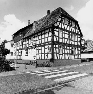 Gasthaus ''Zur Traube''; Erbach, Brückenstraße 7, Brückenstraße 9