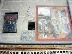 Alexanderkirche - Langhaus Innen - Chornordwand über Chorgestühl mit Malerei und Texten