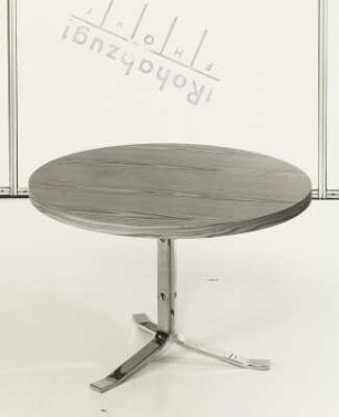 Runder Tisch (Modell CT 755)