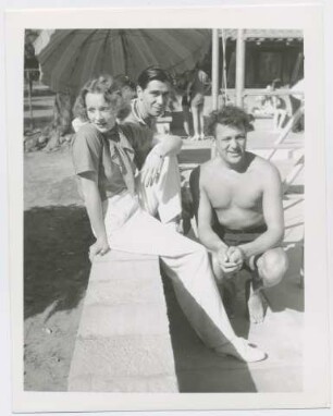 Marlene Dietrich und Fred Perry (Mitte), (Los Angeles, Oktober 1934) (Archivtitel)