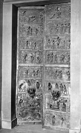 Hildesheim, Dom St. Maria, Bronzetür, sog. Bernwardstür