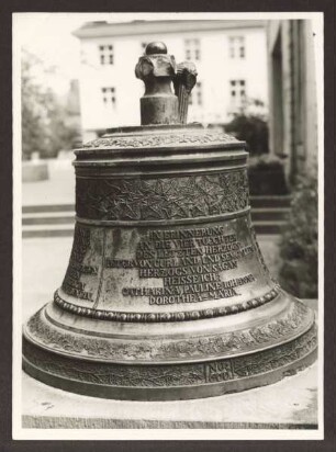 Saganer Glocke. Detmold. Schlossplatz