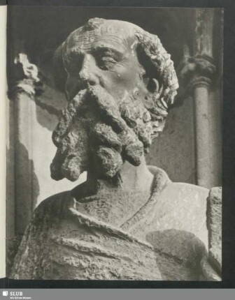 Petrus am Petrus-Portal des Domes