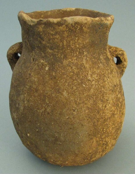 Clay vessel