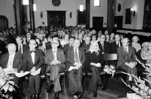 Freiburg: Kaufhaussaal, Konzert und Ausstellung Hortense von Gelmini, Auditorium