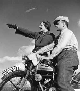 Unterwegs mit dem Wanderer-Motorrad