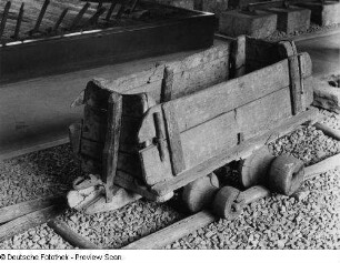 Berlin. Holzbahn aus dem ehemaligen Verkehrs- und Baumuseum