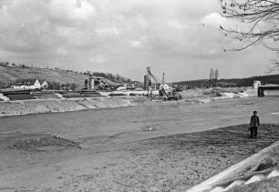 Bau der Staustufe Hofen/Neckar
