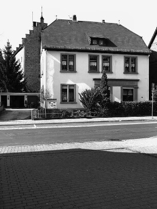 Wohn- und Geschäftshaus; Schotten, Vogelsbergstraße 96