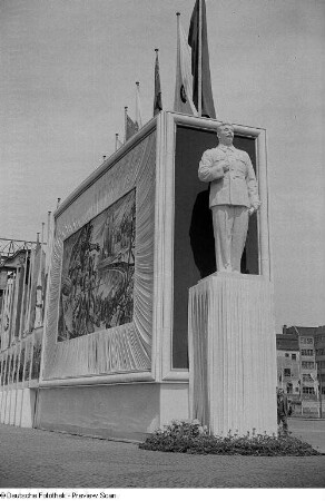 Stalin-Statue auf dem Augustusplatz