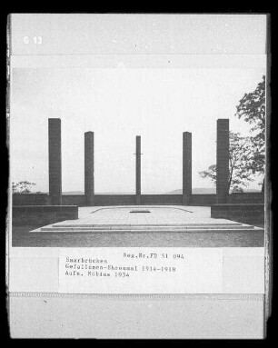 Saarbrücken, Nussbergdenkmal, errichtet für die Gefallenen des 1. Weltkriegs