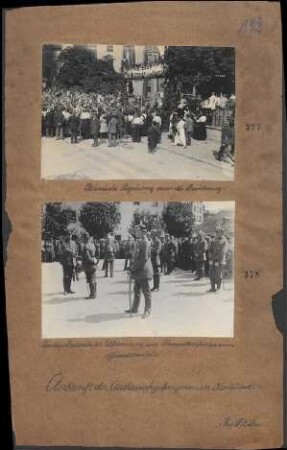 Generalmajor Friedrich bei Überreichung eines Blumenstraußes an einen Offizierstellvertreter