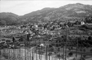 Oberweiler: Blick auf Badenweiler vom Weinberg (Römerberg)