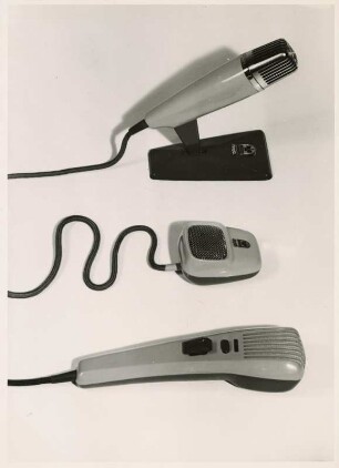 Grundig Stielmikrofon "504" für Diktiergerät, dynamisches Mikrofon "GDM 12", dynamisches Bändchen-Mikrofon "GBM 125" von ? Hübner