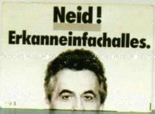 Transparent zur Demonstration auf dem Berliner Alexanderplatz vom 4. Nov. 1989 "Neid! Erkaaneinfachalles."