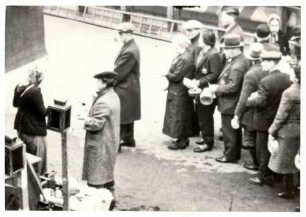 Stuttgart, S; Deportation, Essensausgabe