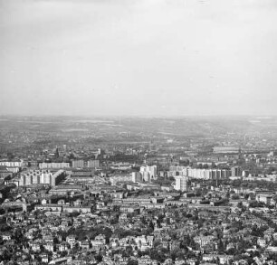 Dresden-Wachwitz. Blick vom Fernsehturm auf die Stadt
