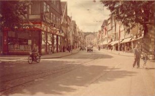 Blick vom Marktplatz Richtung Hotel "Lippischer Hof". Detmold. Marktplatz