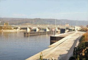 Wehr und Schleuse Deizisau/Neckar nach Fertigstellung